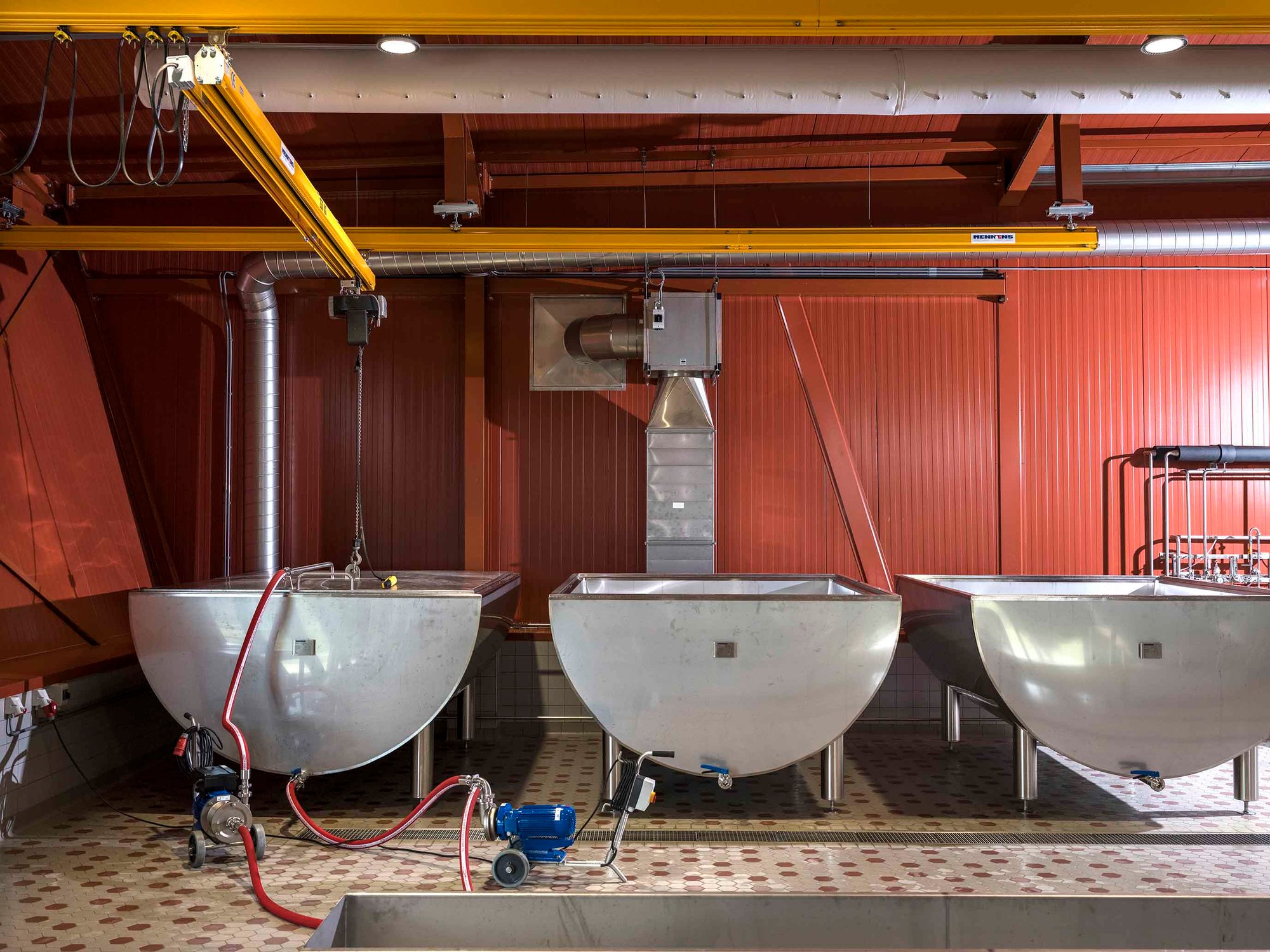Open fermenting tanks